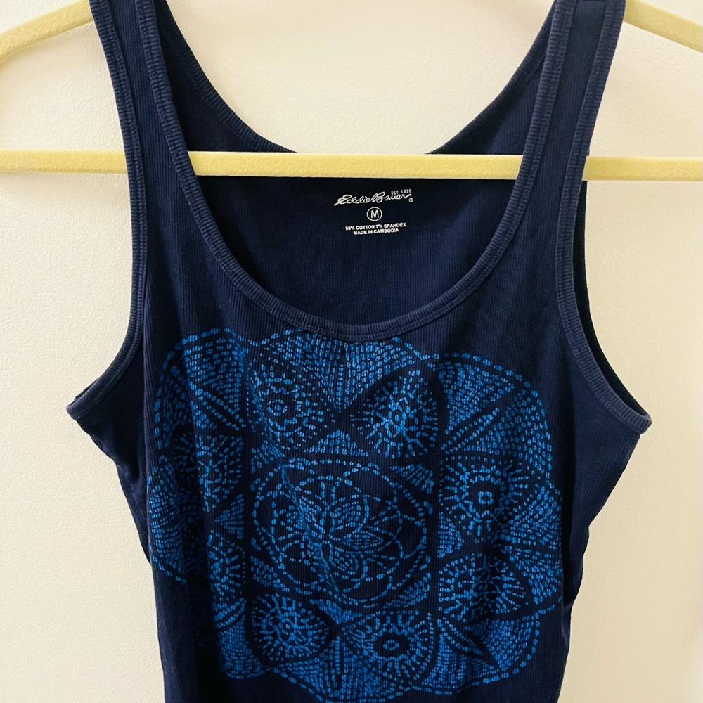 Eddie Bauer. Beautiful mandela graphic, ribbed tank esoteric design